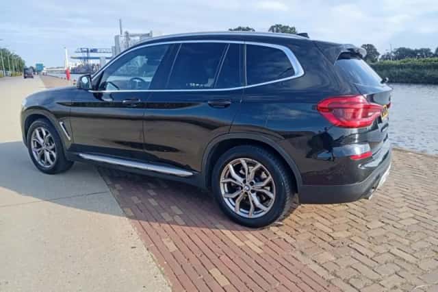 BMW X3 (2019) thumbnail 6