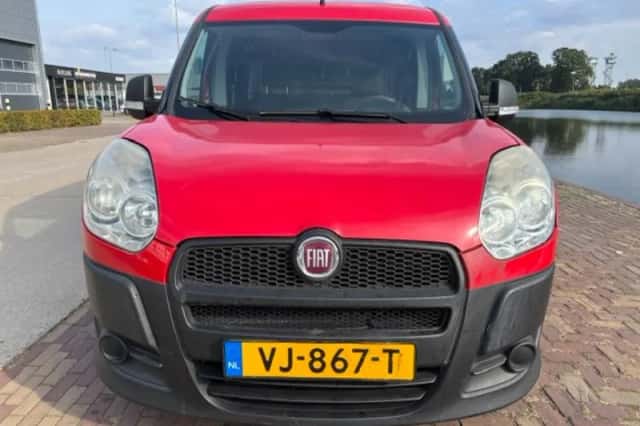 Fiat Doblò Cargo (2014) thumbnail 2