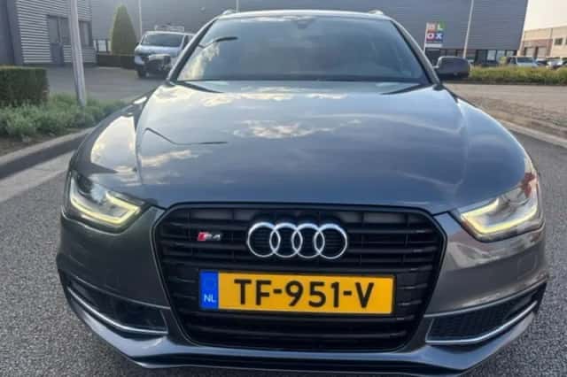 Audi S4 (2014) thumbnail 5