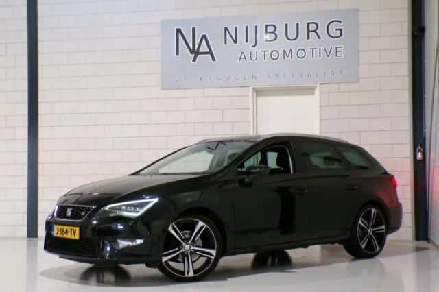 SEAT Leon (2016) thumbnail 2