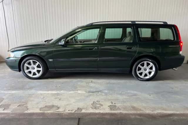 Volvo V70 (2000) thumbnail 3