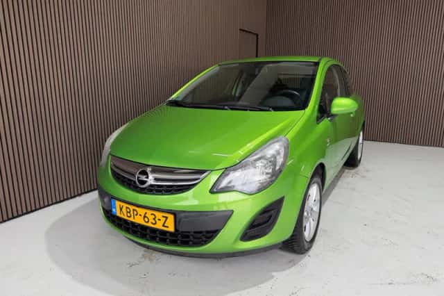 Opel Corsa (2014) thumbnail 1