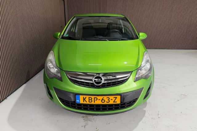 Opel Corsa (2014) thumbnail 5
