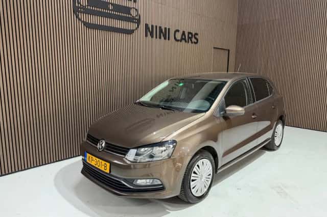 Volkswagen Polo (2014) thumbnail 1