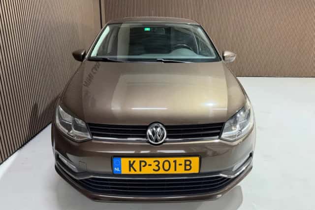 Volkswagen Polo (2014) thumbnail 6