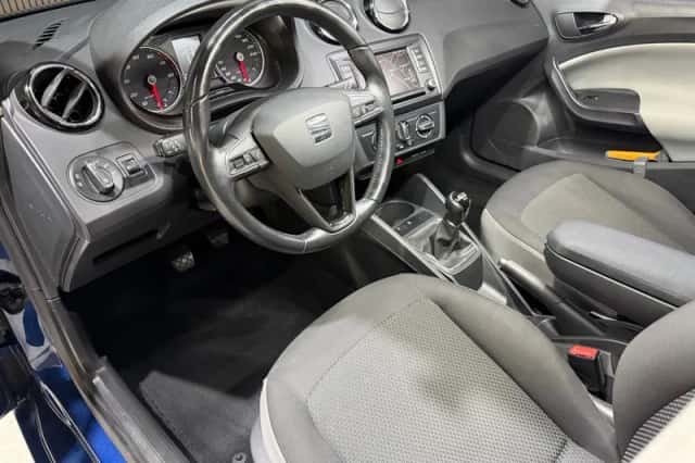 SEAT Ibiza (2016) thumbnail 6