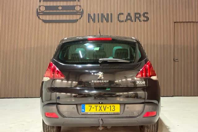 Peugeot 3008 (2014) thumbnail 5