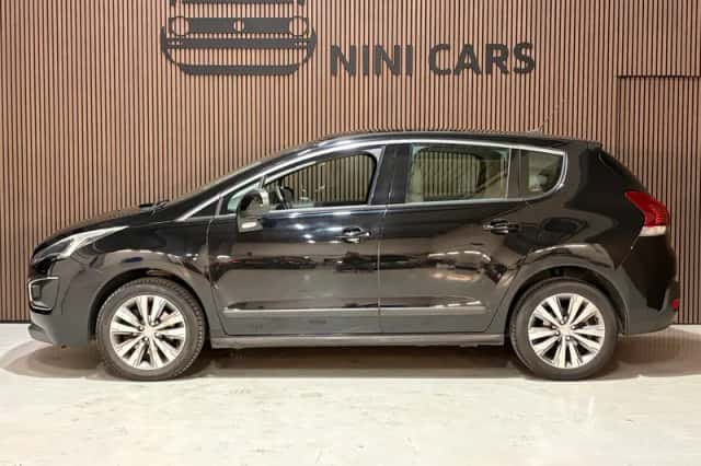 Peugeot 3008 (2014) thumbnail 6