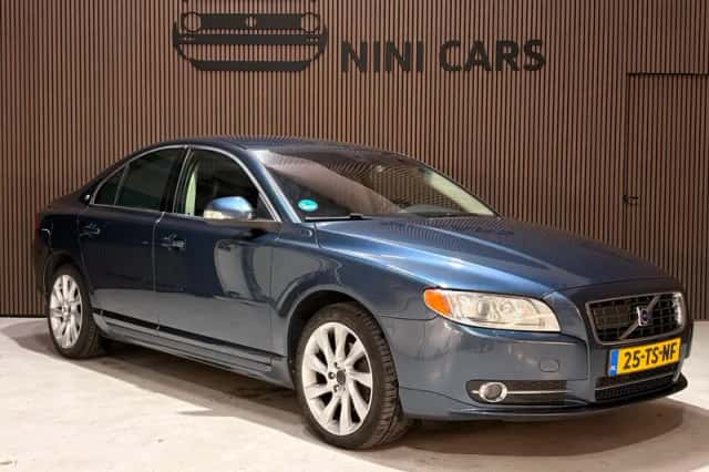 Volvo S80 (2007) thumbnail 3