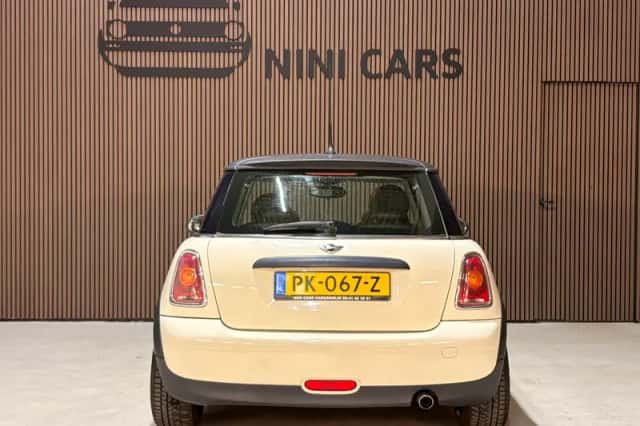 MINI One (2007) thumbnail 6