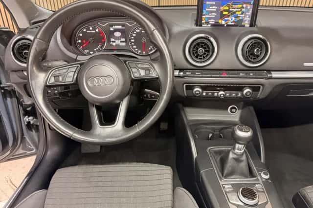Audi A3 (2018) thumbnail 6