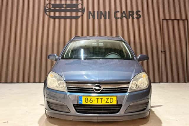 Opel Astra (2007) thumbnail 2
