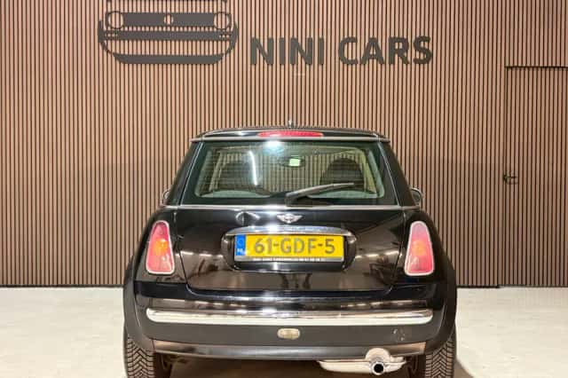 MINI One (2004) thumbnail 6