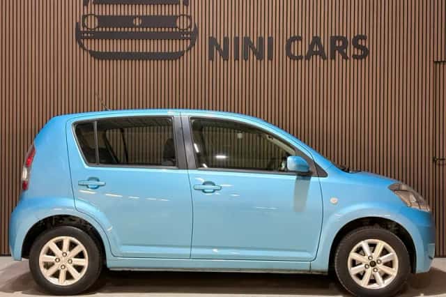 Daihatsu Sirion (2010) thumbnail 4