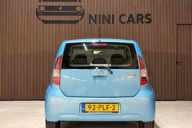 Daihatsu Sirion (2010) thumbnail 6