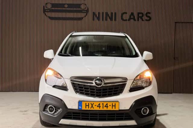 Opel Mokka (2014) thumbnail 4