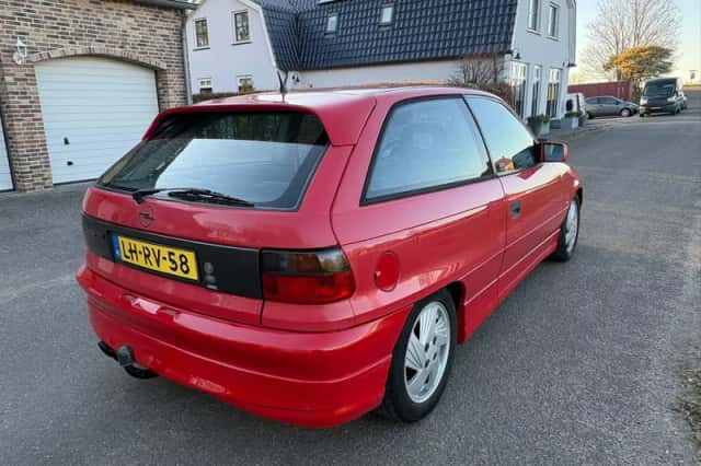 Opel Astra (1995) thumbnail 4