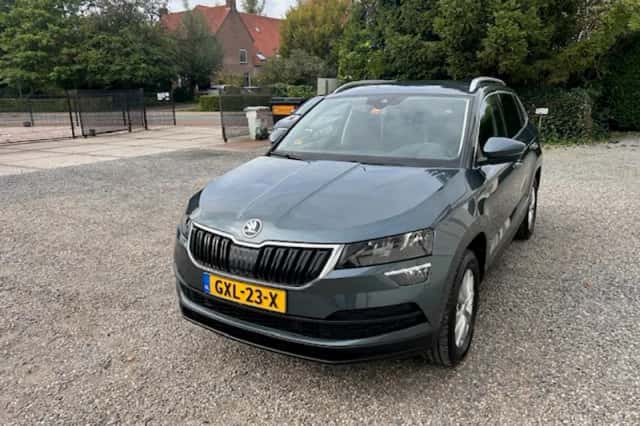 Škoda Karoq (2019) thumbnail 2