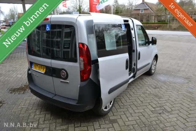 Fiat Doblò Cargo (2019) thumbnail 2