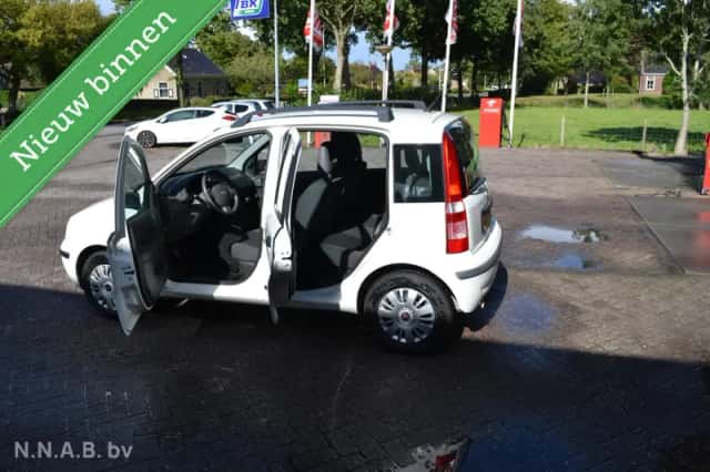 Fiat Panda (2007) thumbnail 3