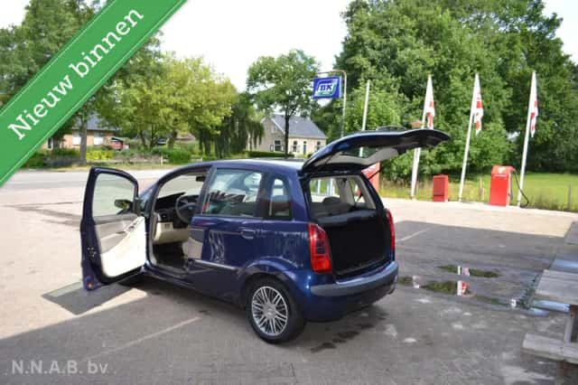 Lancia Musa (2006) thumbnail 3