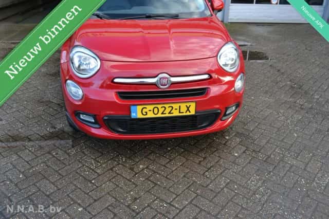 Fiat 500 (2015) thumbnail 2
