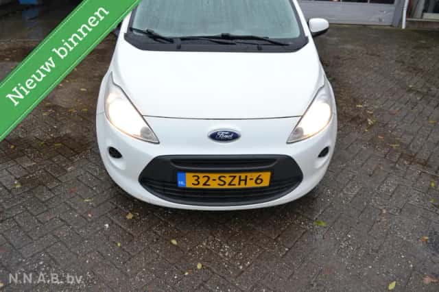 Ford Ka (2012) thumbnail 2