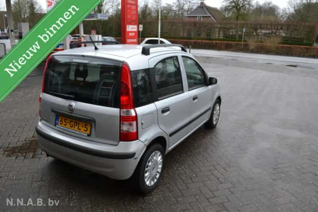 Fiat Panda (2008) thumbnail 2