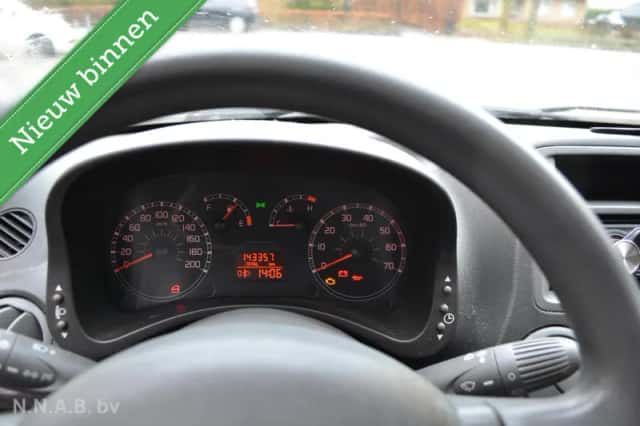 Fiat Panda (2008) thumbnail 6