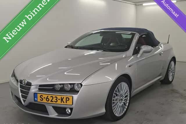 Alfa Romeo Spider (2008) thumbnail 3