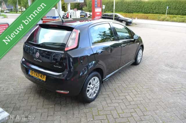 Fiat Punto Evo (2014) thumbnail 4