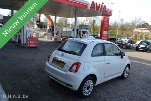 Fiat 500 (2021) thumbnail 2