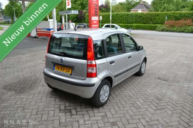 Fiat Panda (2004) thumbnail 2