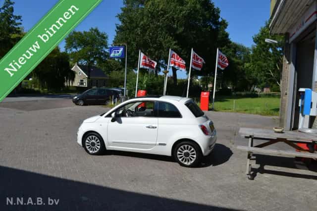 Fiat 500 (2013) thumbnail 2