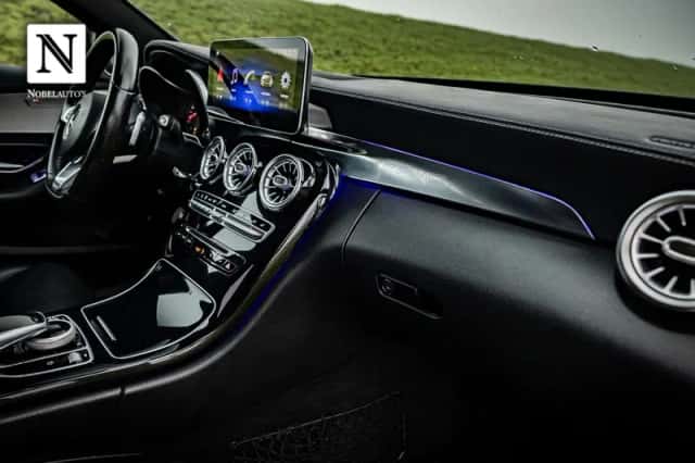 Mercedes-Benz C-Klasse (2016) thumbnail 2