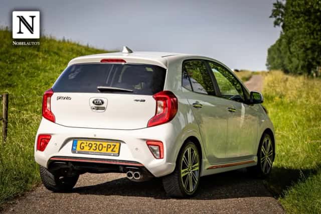 Kia Picanto (2019) thumbnail 3