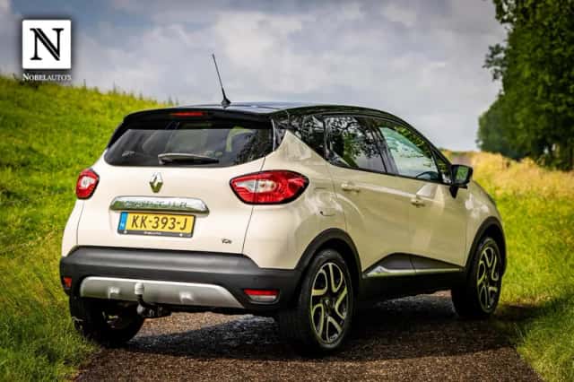 Renault Captur (2016) thumbnail 3
