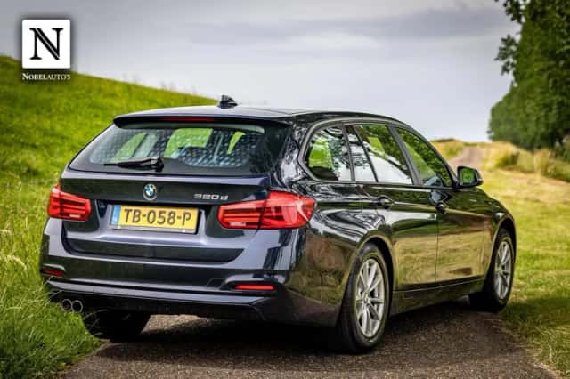 BMW 3-Serie (2017) thumbnail 3