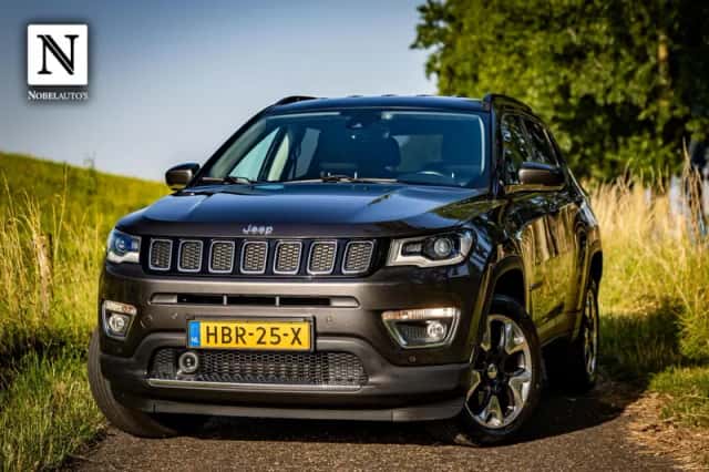 Jeep Compass (2018) thumbnail 1