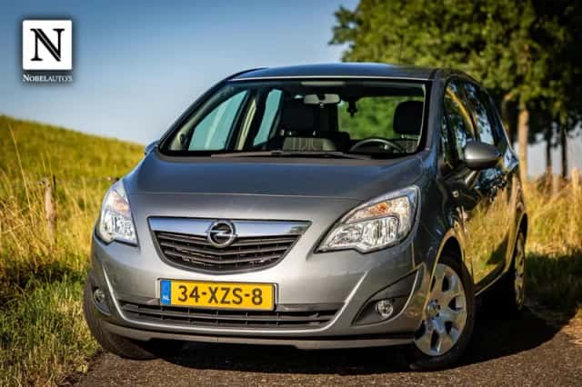 Opel Meriva (2012) thumbnail 1