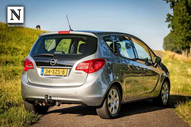 Opel Meriva (2012) thumbnail 3