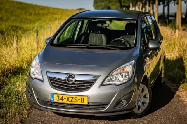 Opel Meriva (2012) thumbnail 5