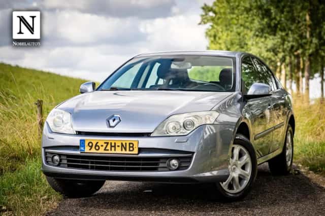 Renault Laguna (2008) thumbnail 1