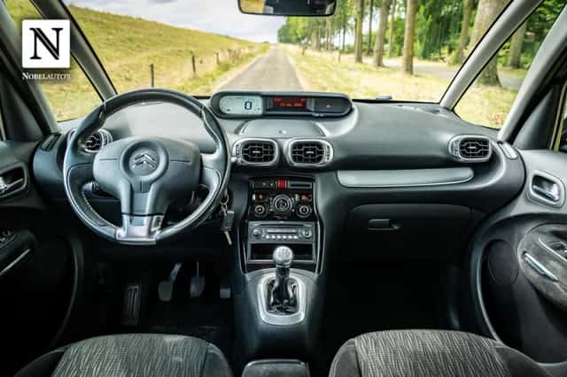 Citroën C3 Picasso (2009) thumbnail 2