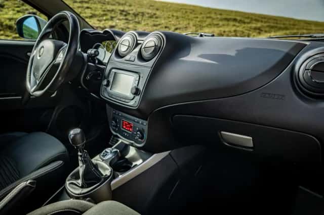 Alfa Romeo MiTo (2016) thumbnail 6