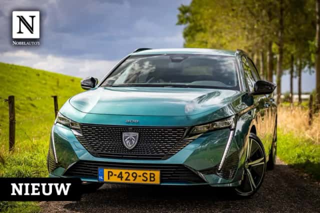 Peugeot 308 (2022) thumbnail 1