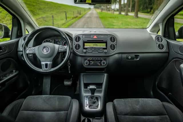 Volkswagen Golf Plus (2010) thumbnail 2