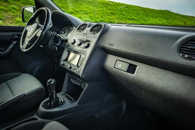 Volkswagen Caddy (2014) thumbnail 6