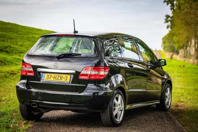 Mercedes-Benz B-Klasse (2009) thumbnail 3