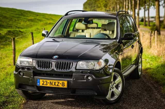 BMW X3 (2004) thumbnail 5